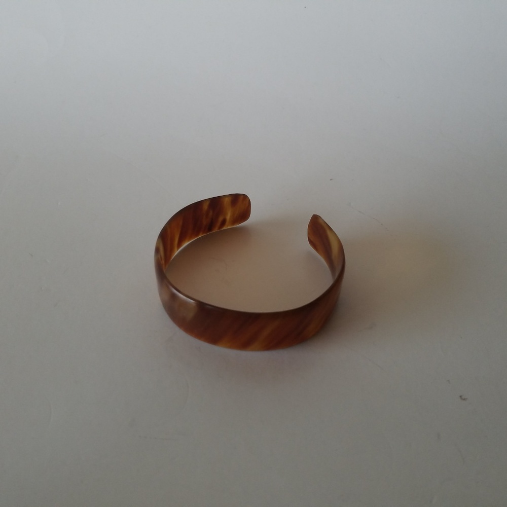VINTAGE FAUX TORTOISE SHELL CUFF BRACELET CHOOSE Y - Picture 3 of 5